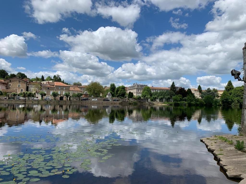 Apartament Quatre Saisons Pressac Zewnętrze zdjęcie